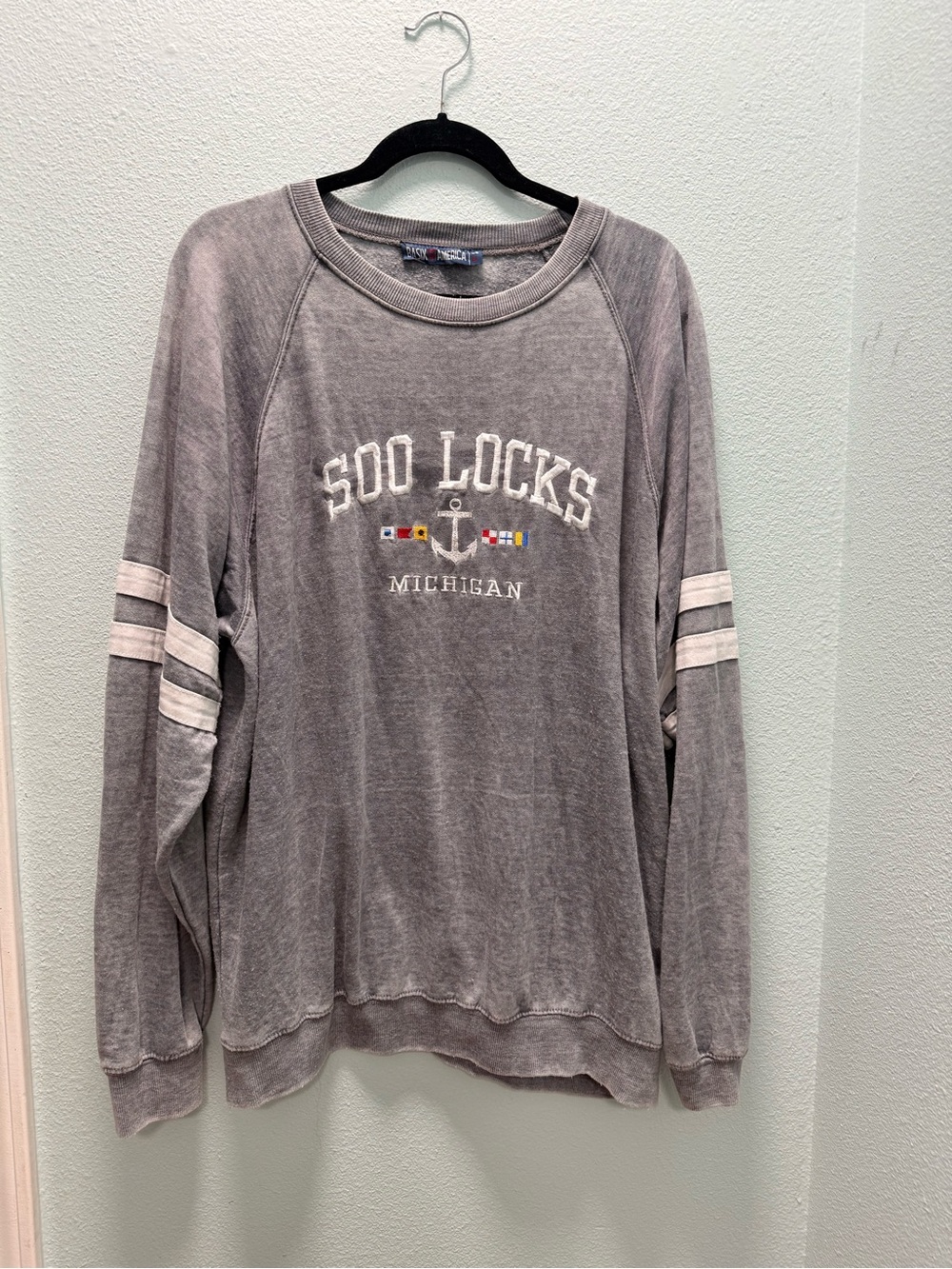 Soo Locks Michigan Crewneck Sweatshirt - Gray Size XL